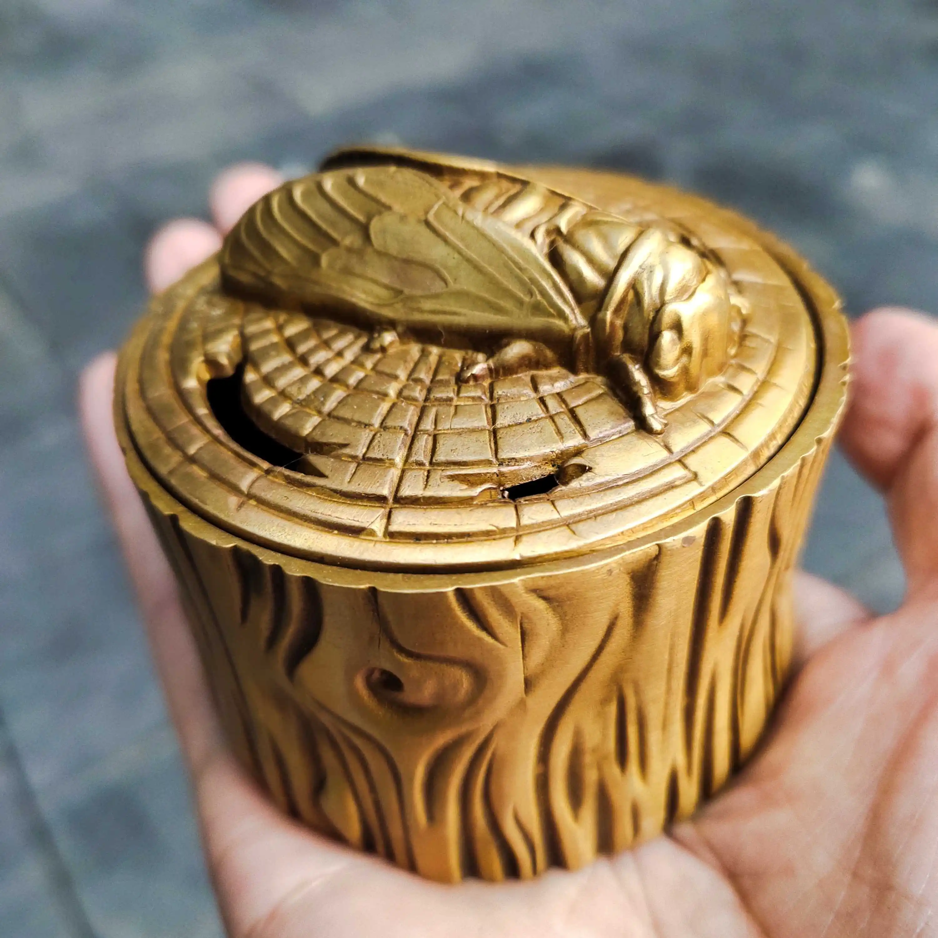 

Bronze collection brass cicada incense burner aromatherapy furnace patina, warm color and elegant home