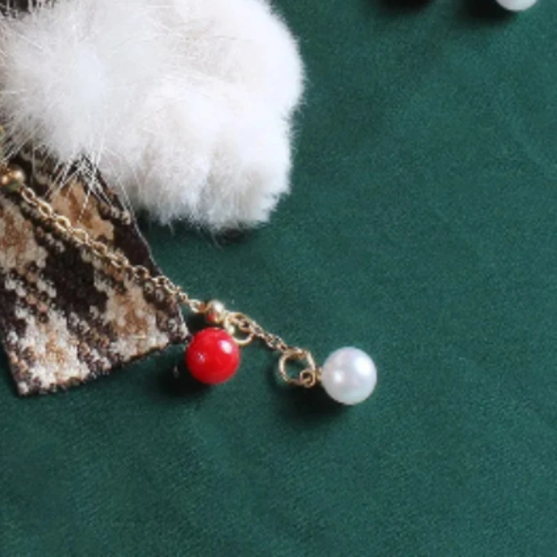 

1PC Christmas Plush Hair Clips Set Festive Bow&Bell Details Fluffy Pom Pom Design Cute Hair Accessories for Holiday Parties