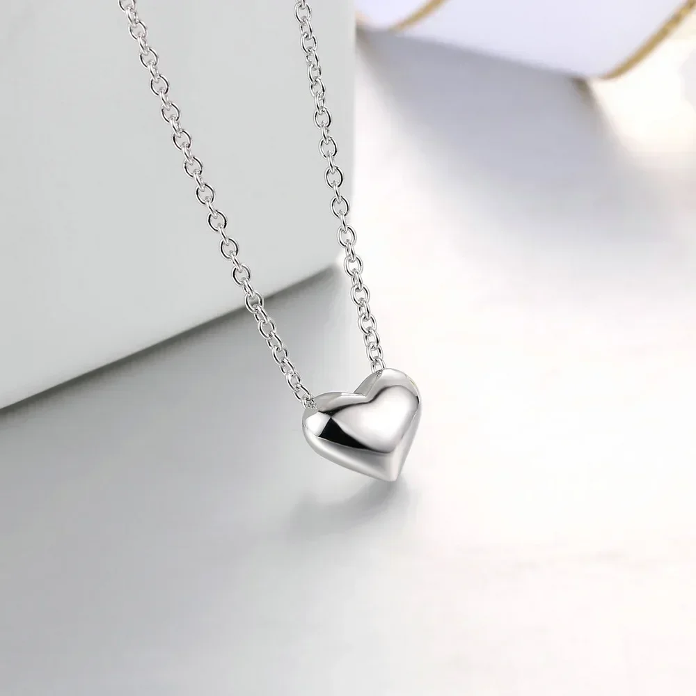 Y2K New Stainless Steel Elegant Girl and Lady Love Necklace Fashionable Light Luxury Simple Pendant Women Holiday Jewelry Gift