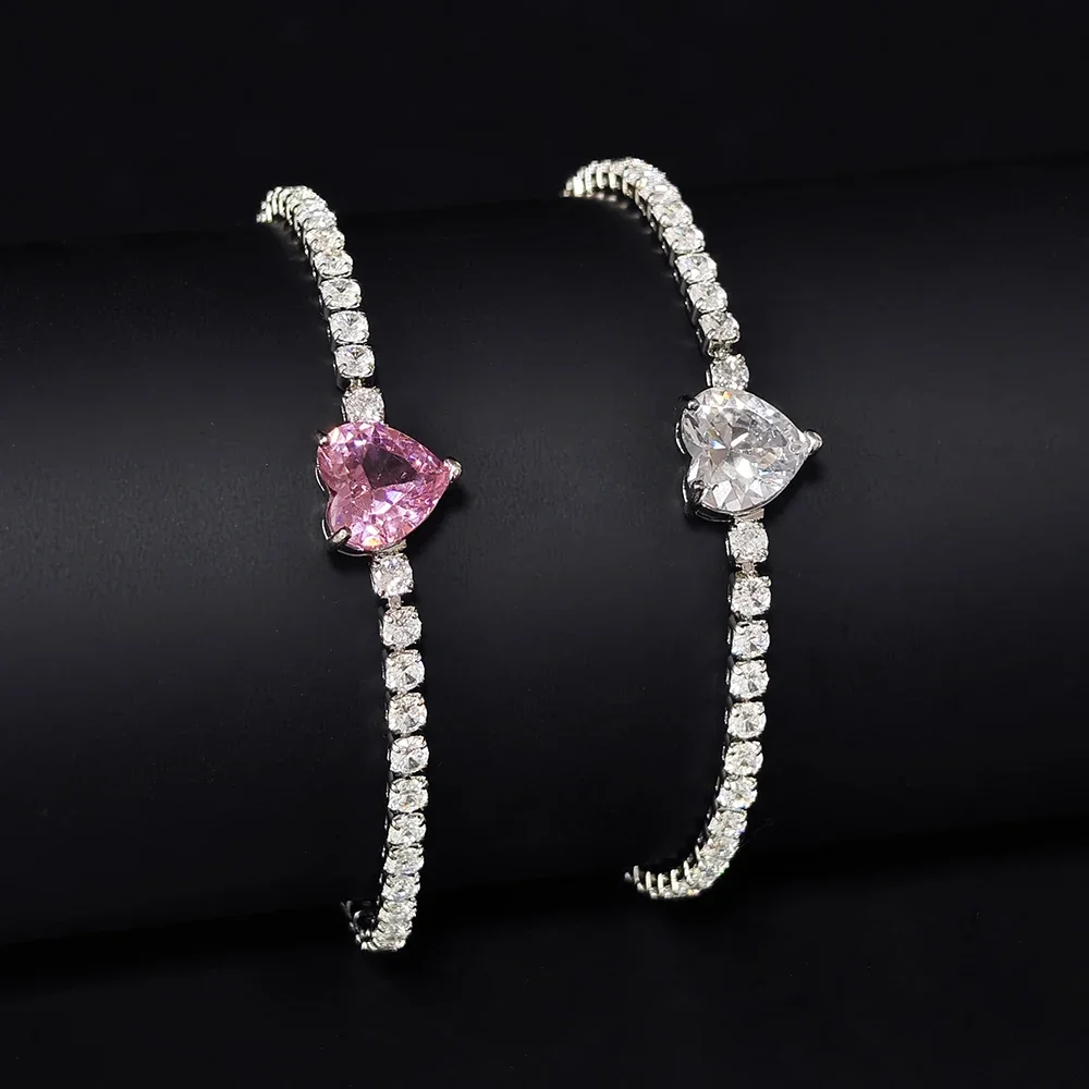 2024 new arrival Most Popular delicacy luxury pink heart bracelet bangle for women s8262