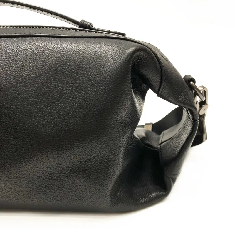 Solid Color Crossbody Bag For Women Genuine Leather Travel Chest Bag Female Hobos Shoulder Messenger Bag Black Cowhide Handbags