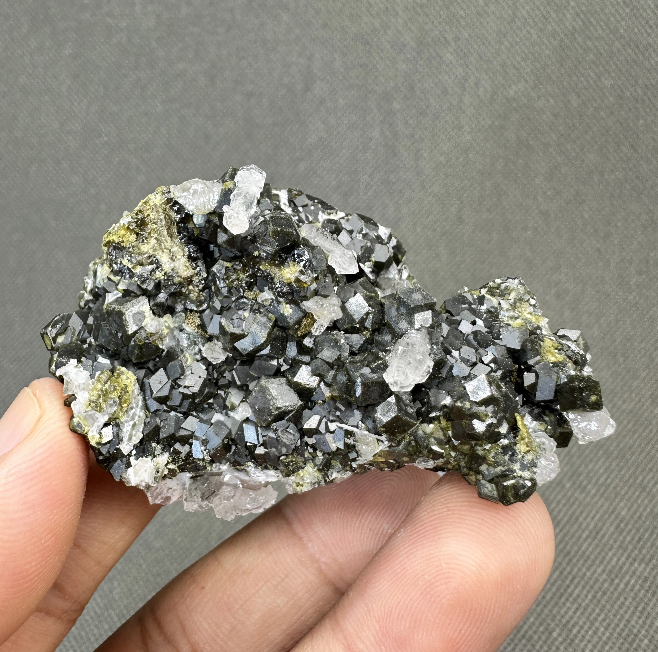 

99 g Natural Inner Mongolia Andradite and white crystal mineral specimens + healing quartz crystals and stones rock gemstone