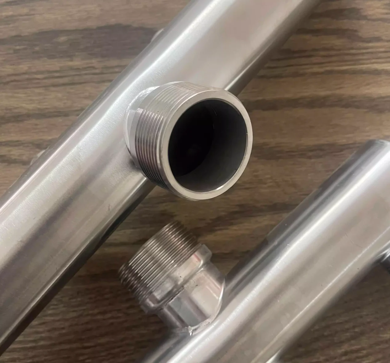 1Piece 304 Stainless Steel Pipe Irrigation Manifold 2-10 Ports