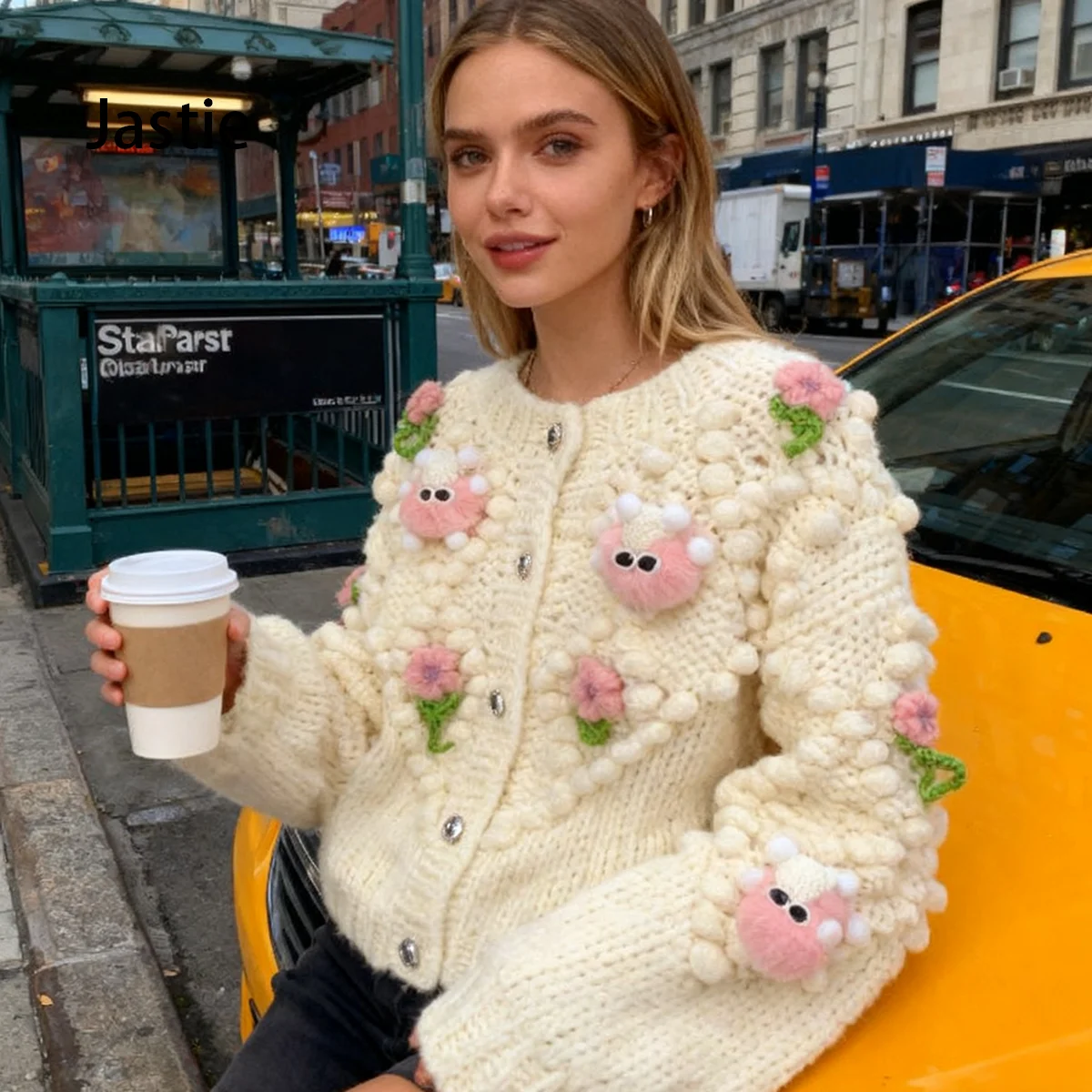 

2025 Autumn And Winter New Women's Floral Bohemian Sweater Warm Long Sleeve Round Neck Knitted Sweater Jacket