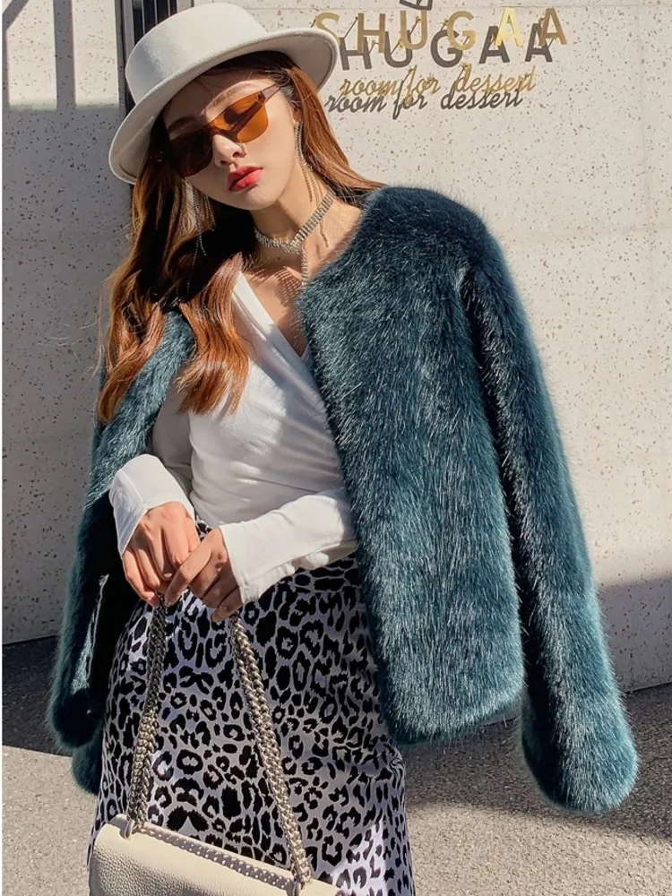 2024 Winter niche high-end imitation fox fur women's jacket short long sleeved slim fitting mink fur fashionable solid color fur