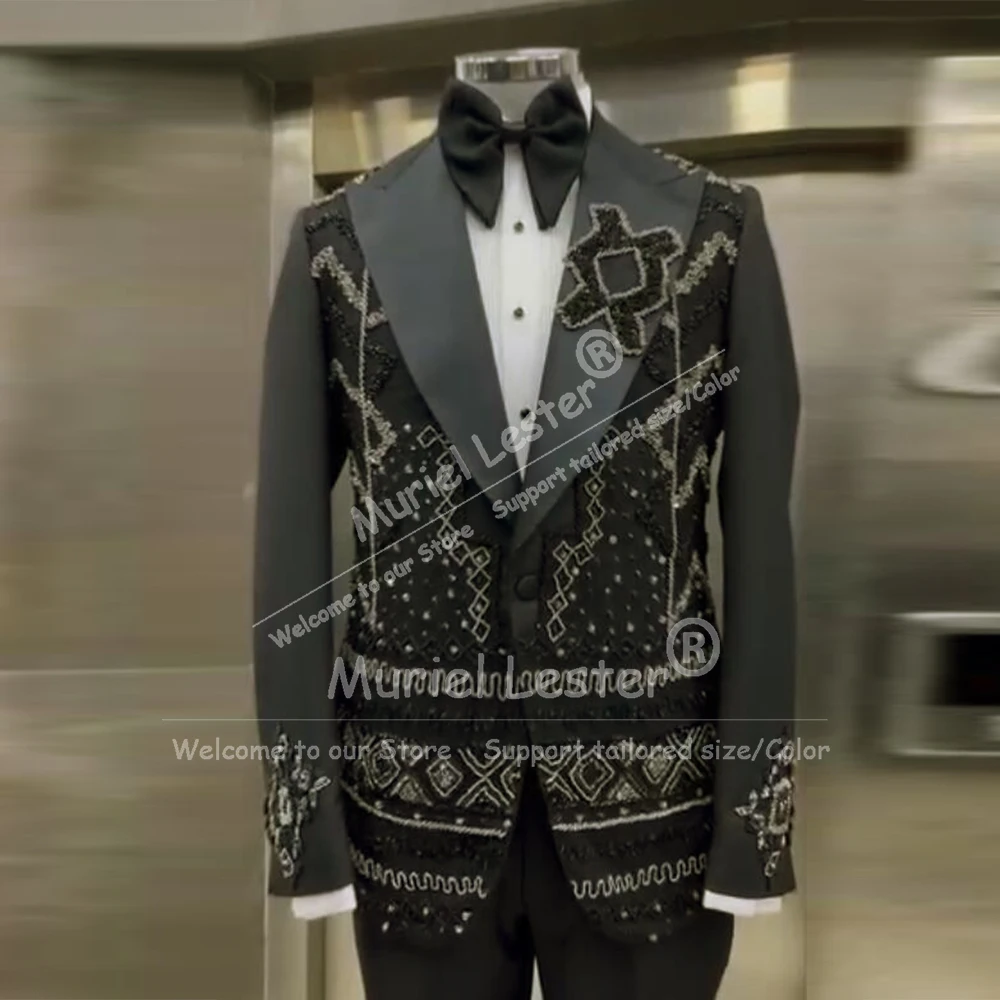 

Luxury Suit Men Beaded Crystals Jacket Vest Pants 3 Piece Sets Groom Wedding Tuxedos Customized Man Banquet Attire Ropa Hombre