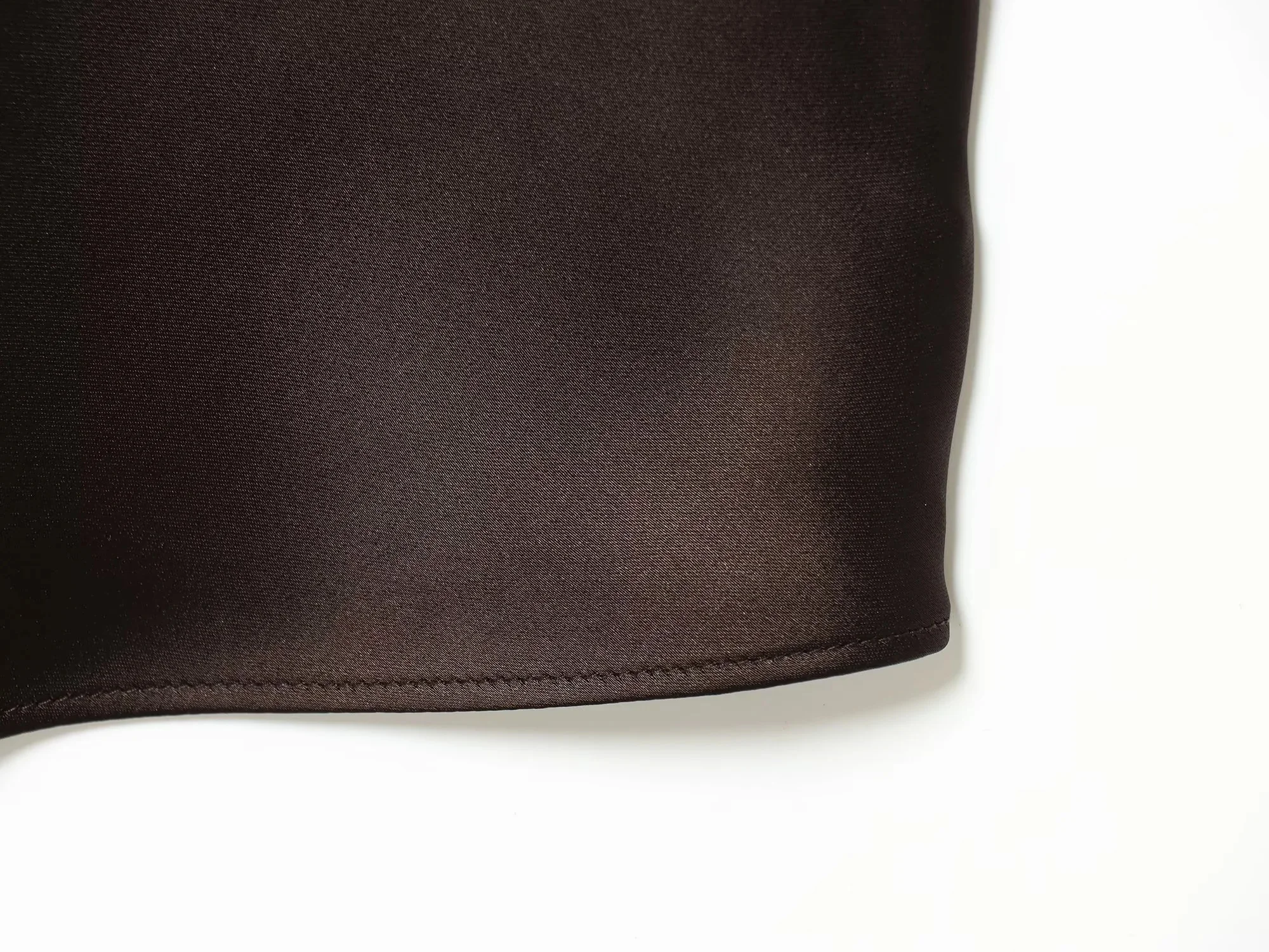 KONDALA ผู้หญิงชุดเดรสลูกไม้ยาวหรูหราแขนกุดเดรสแฟชั่น 2026 ฤดูใบไม้ผลิฤดูร้อนชุดปาร์ตี้ค็อกเทล