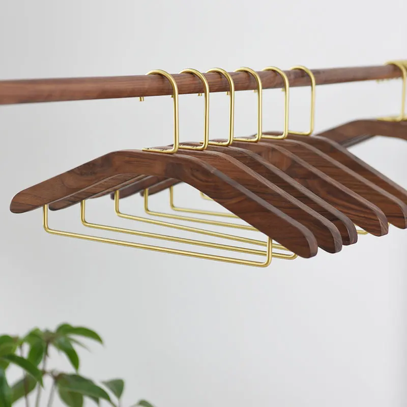 Retro High-grade Walnut Wooden Hangers,Light Luxury Durable Solid Wood Clothes Rack for Closet,Home Wardrobe Storage Organizer