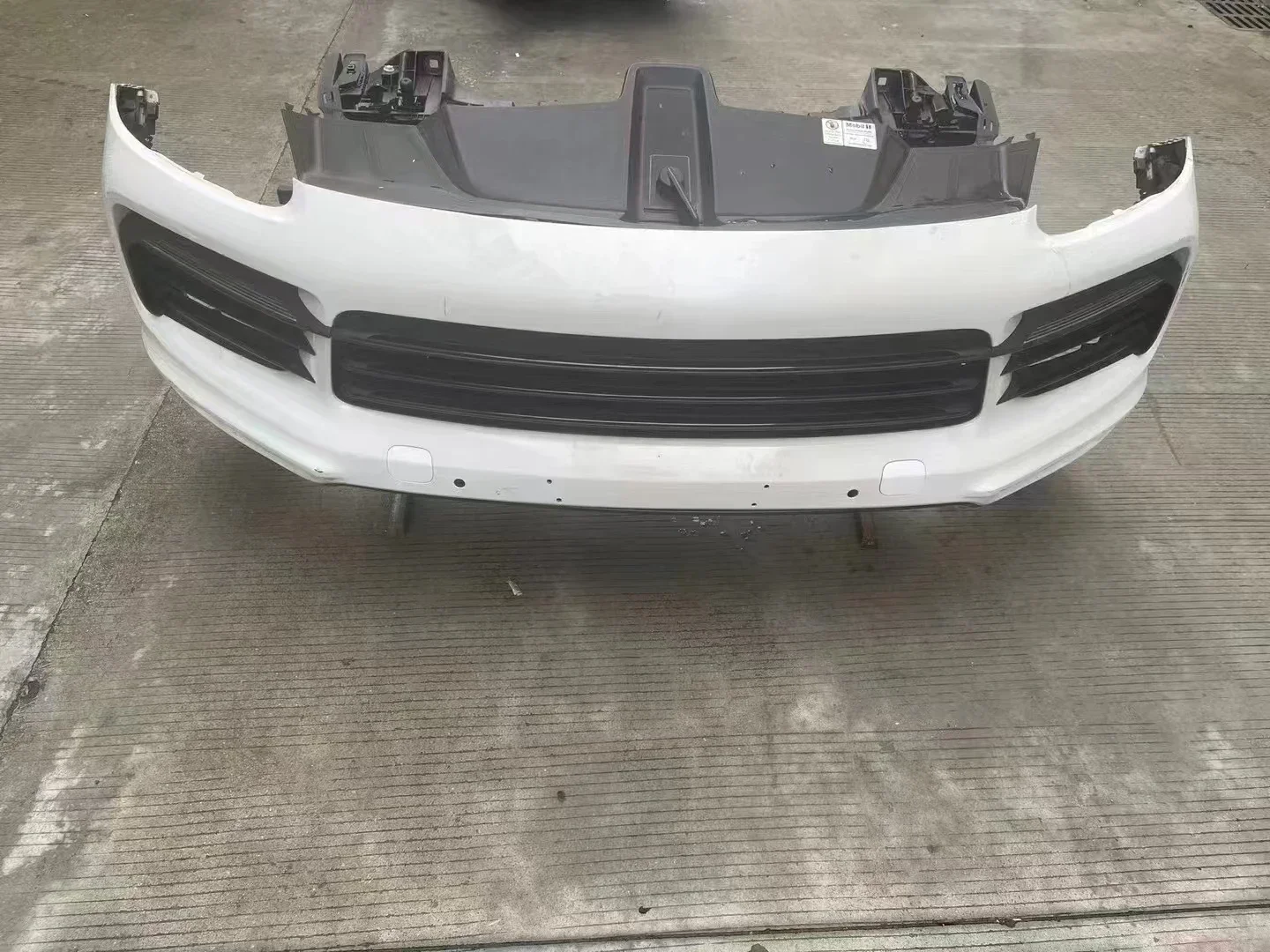 Hot Sale the Front of the for  9Y0 Second-hand Front Lip Kit Front Bumper Suitable for Replacement & Upgrade