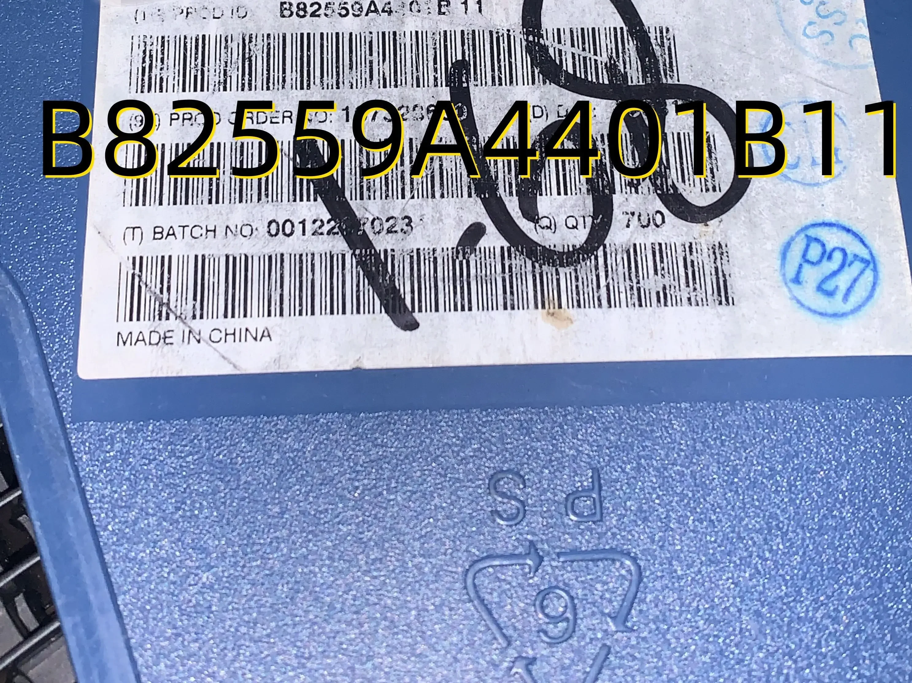 

Совершенно новый оригинальный B82559A4401B11