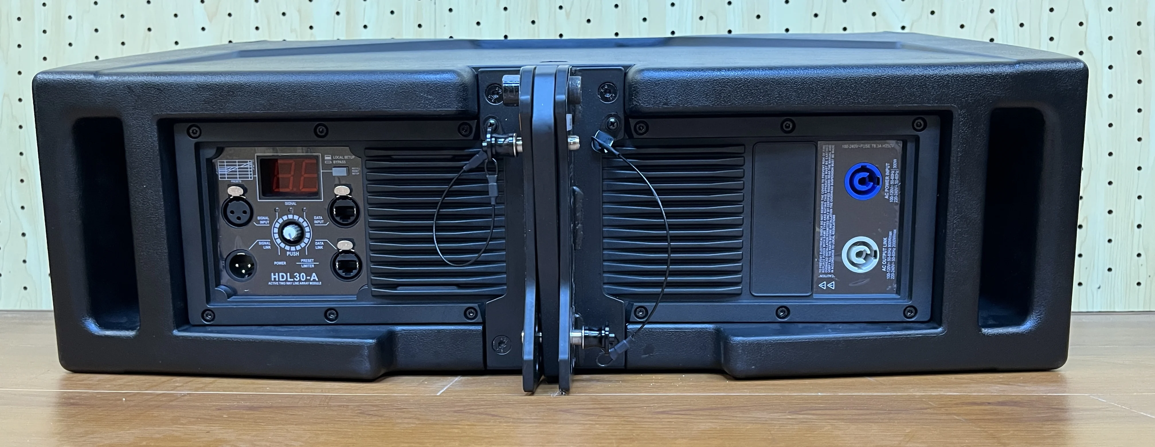 HDL30Aa  Double 10 Inch Active pa Speaker System  pa  Professional 10 Inch Line Array  Sonorisation Professionnel Complet