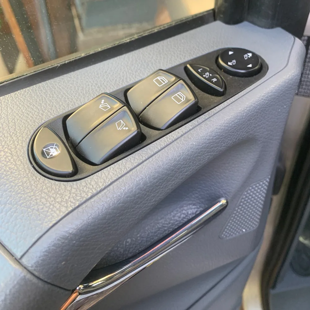 

Автоматический переключатель управления стеклоподъемником для Mercedes Benz Viano Vito W639 A6395451313