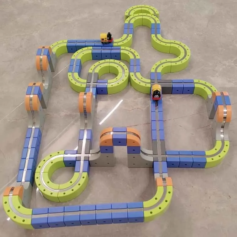 حار المغناطيسي سيارة الجذعية سباق السيارات السكك الحديدية مجموعة 2025 - مونتيسوري بمحركات القطار والجاذبية لعبة المتاهة ألعاب تعليمية للأطفال #6