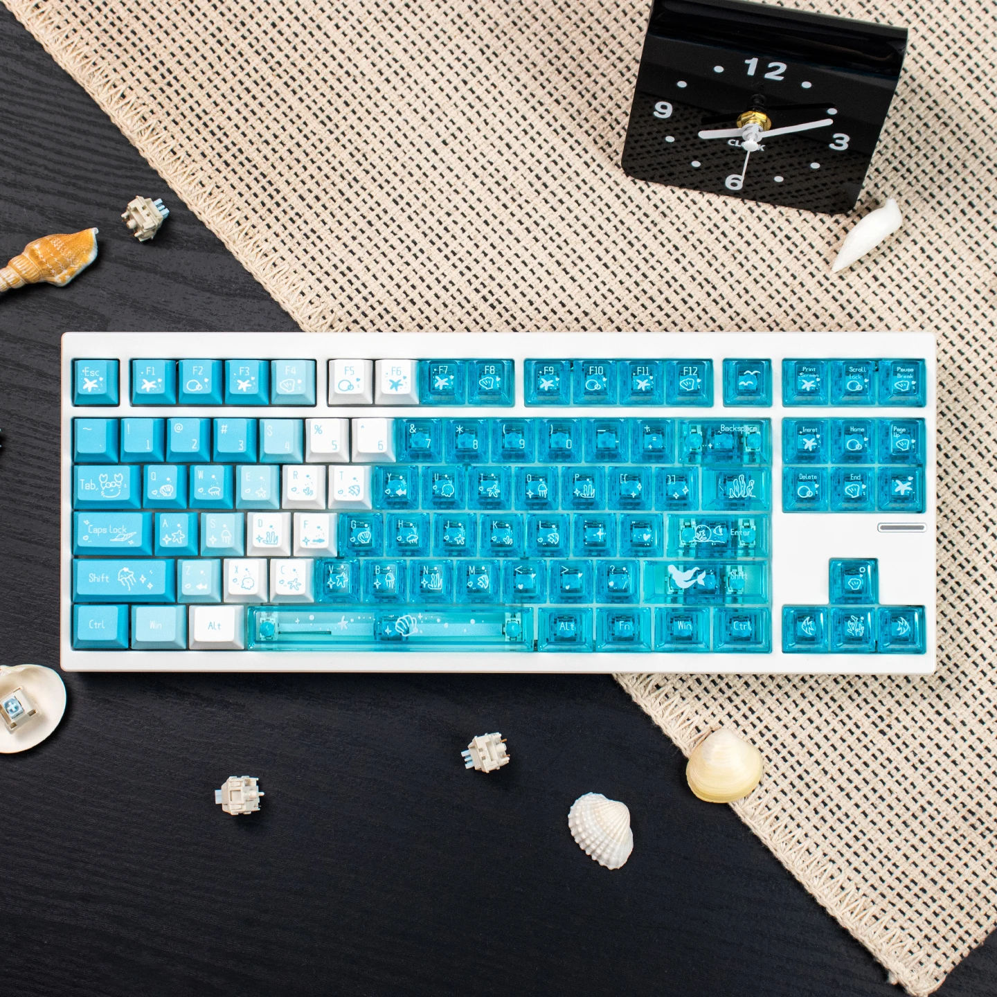 150 keys Gradient Blue Keycap RGB Transparent Cute style PC+PBT Keycaps Cherry Profile Dye-Sub keycaps For Mechanical Keyboard — product photo 1 of 1