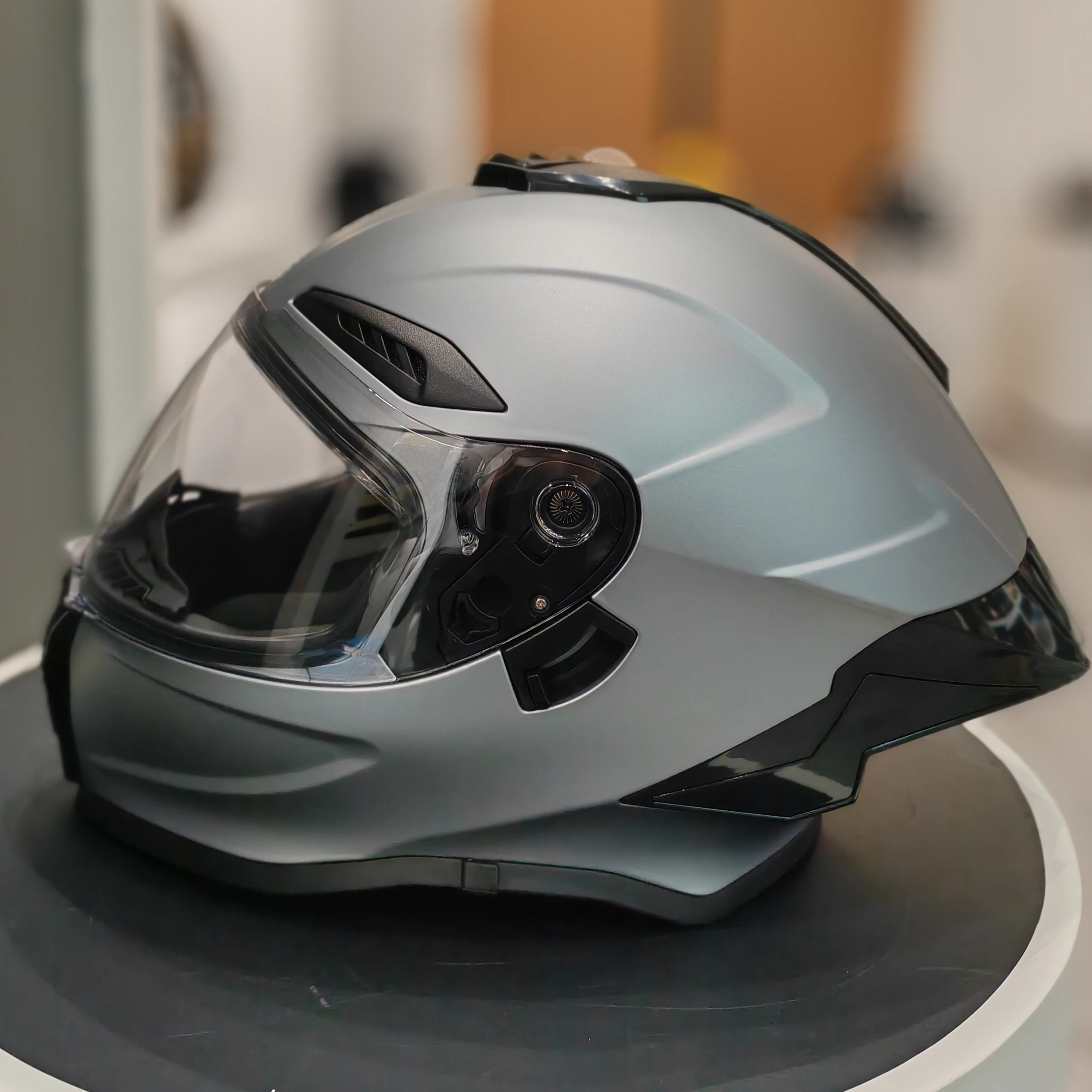 

STLF ZOOMLON 2025 Full Face Motorcycle Helmet OEM Acceptable Custom Brand New ABS Big Spoiler Helmet Motors High Quality for Men