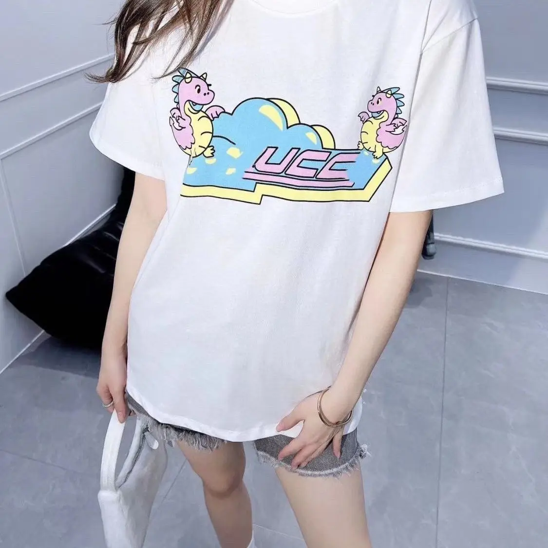 

2025 Spring/Summer New Fashion Bubble Dragon Printed Short Sleeve Large Size Women's Top Loose and Slim