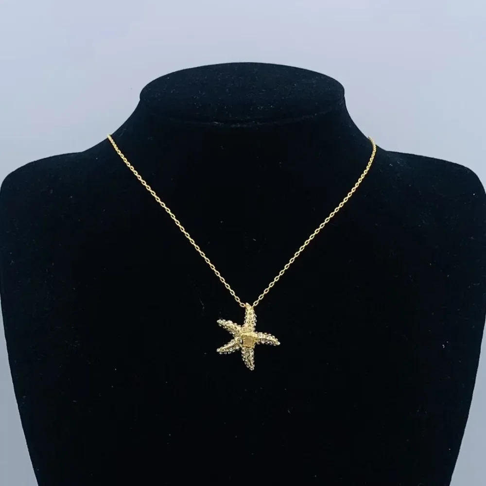 

2025 Новое ожерелье с подвеской, модный светильник, роскошный темперамент, подходящий для любого случая