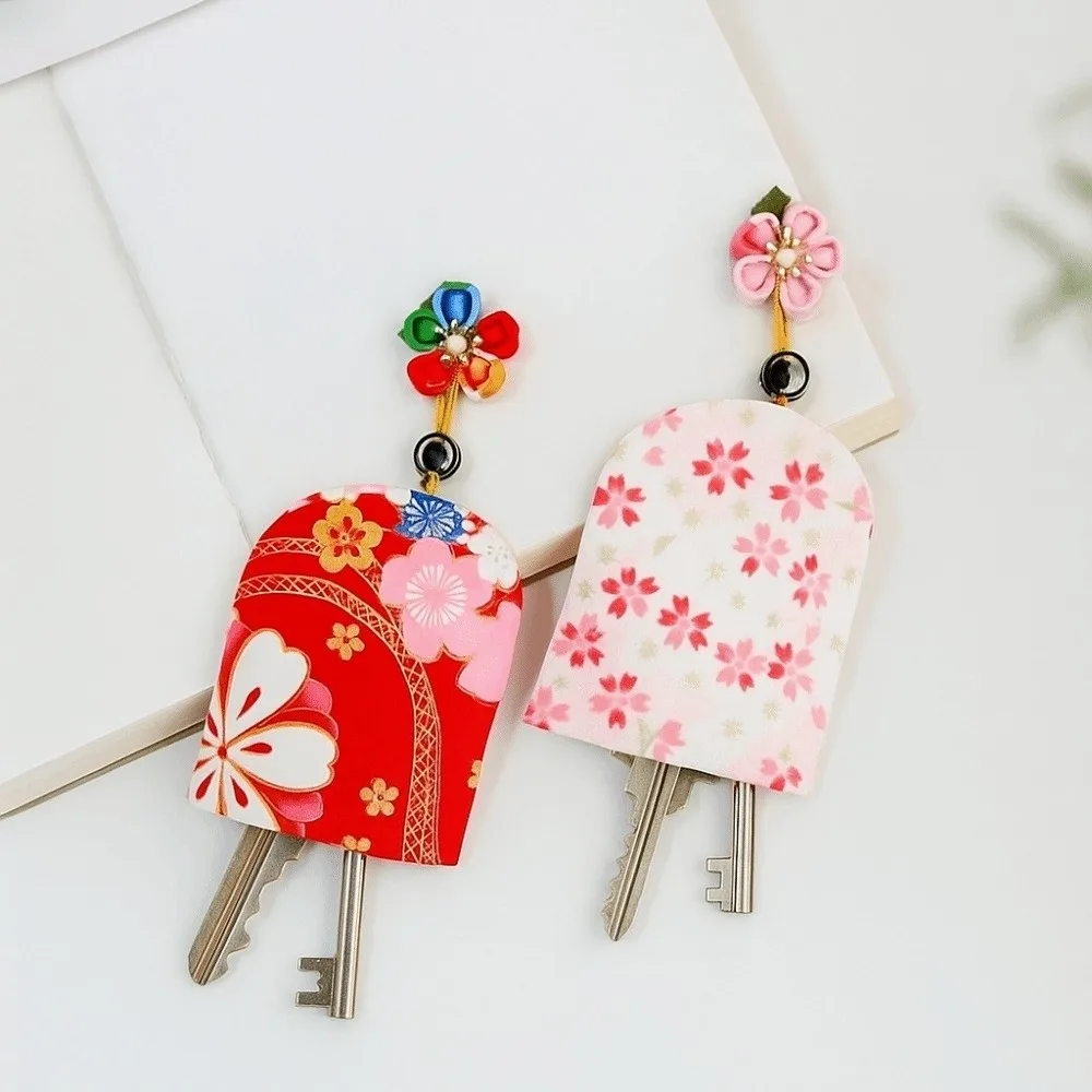 Funda para llaves extraíble de estilo japonés, mecanismo de cuerda de tracción portátil, llavero de tela, llavero de almacenamiento con arco, bolsa para llavero de gatito