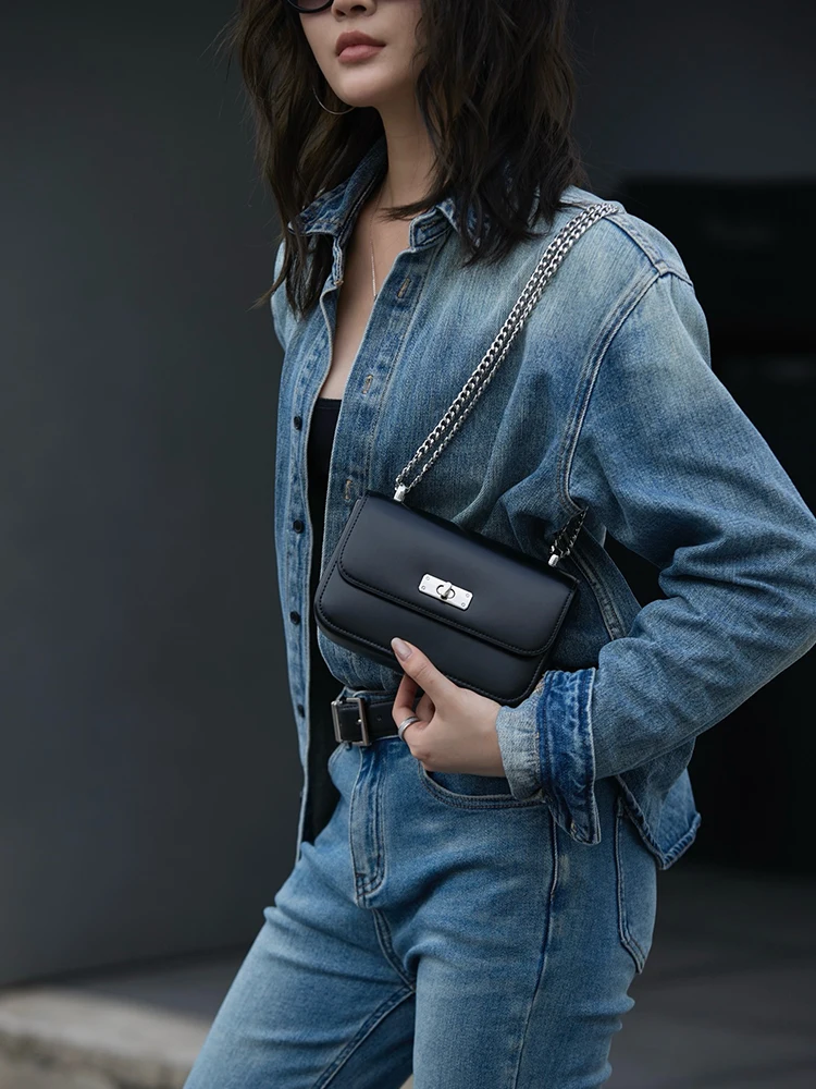 

Ele Leather Chain Crossbody Bag Faionable Small Square Bag Calfskin Single oulder Bag Luxury Feel Spring 2025 New