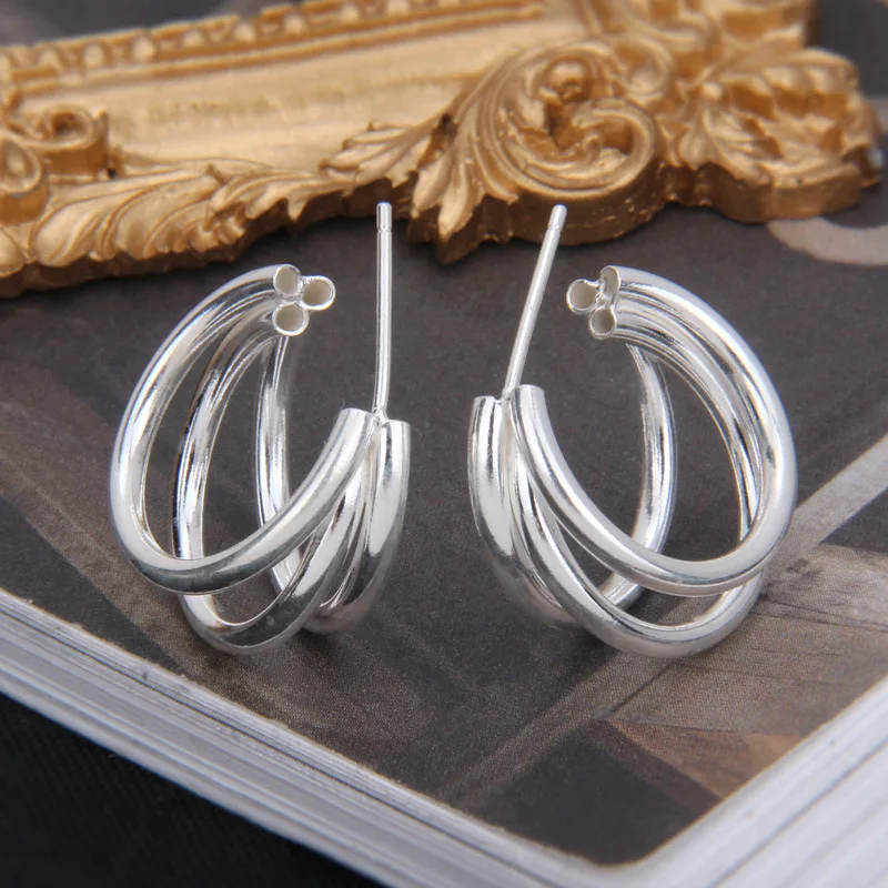 

Uglyless Linked Together 3 Circles Studs Earrings Women Simple Fashion Glossy Silver Brincos Real 925 Sterling Silver Earrings