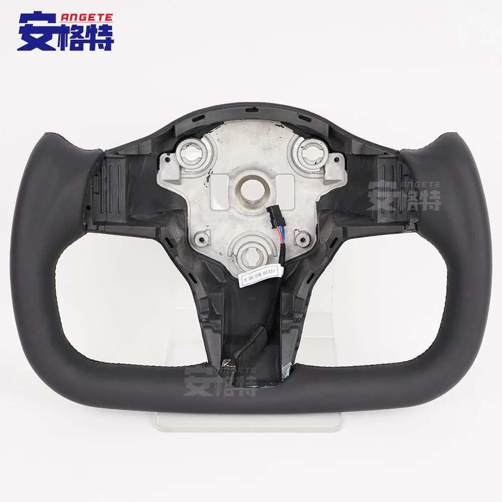 

The list price is oneApplicable to:For tesla Tesla Model 3 /Y Yoke All Black Flat Leather Steering Wheel with Heated Steering Wh