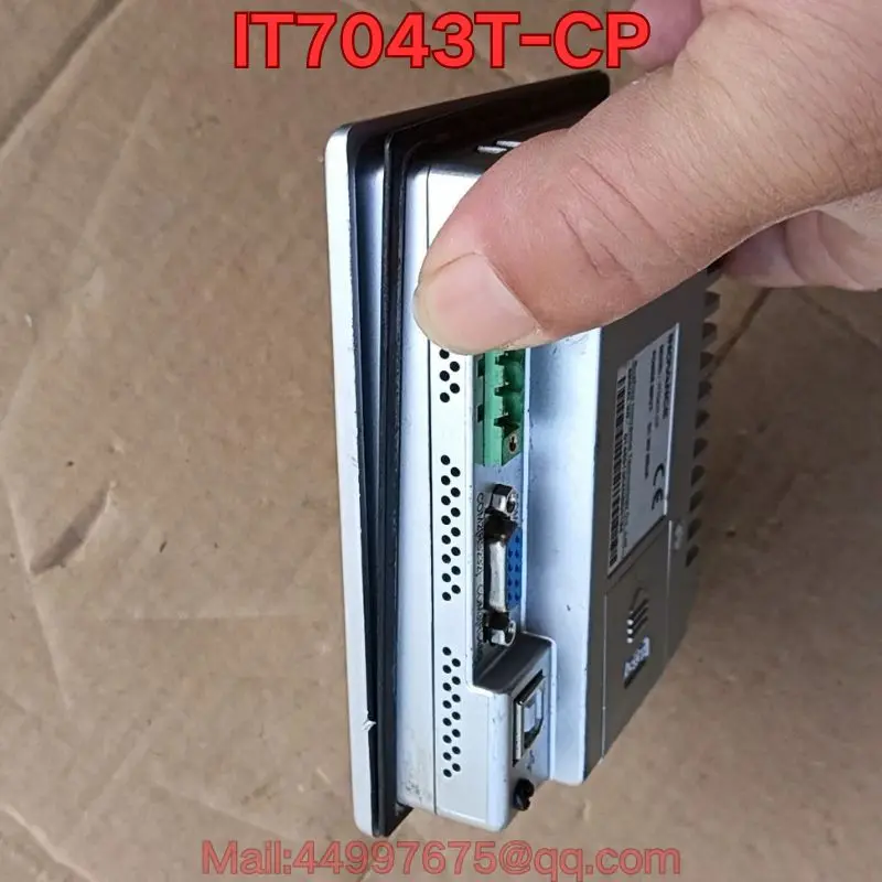 

Проверка функционала сенсорного экрана IT7043T-CP б/у: нормально. Последние цены на 2026 год.
