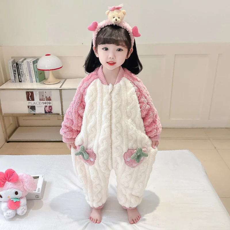 Autumn Winter Thickened Baby Boys Girls\' Coral Velvet One-piece Pajamas Cute Thickened Keep Warm Hooded Nightgown