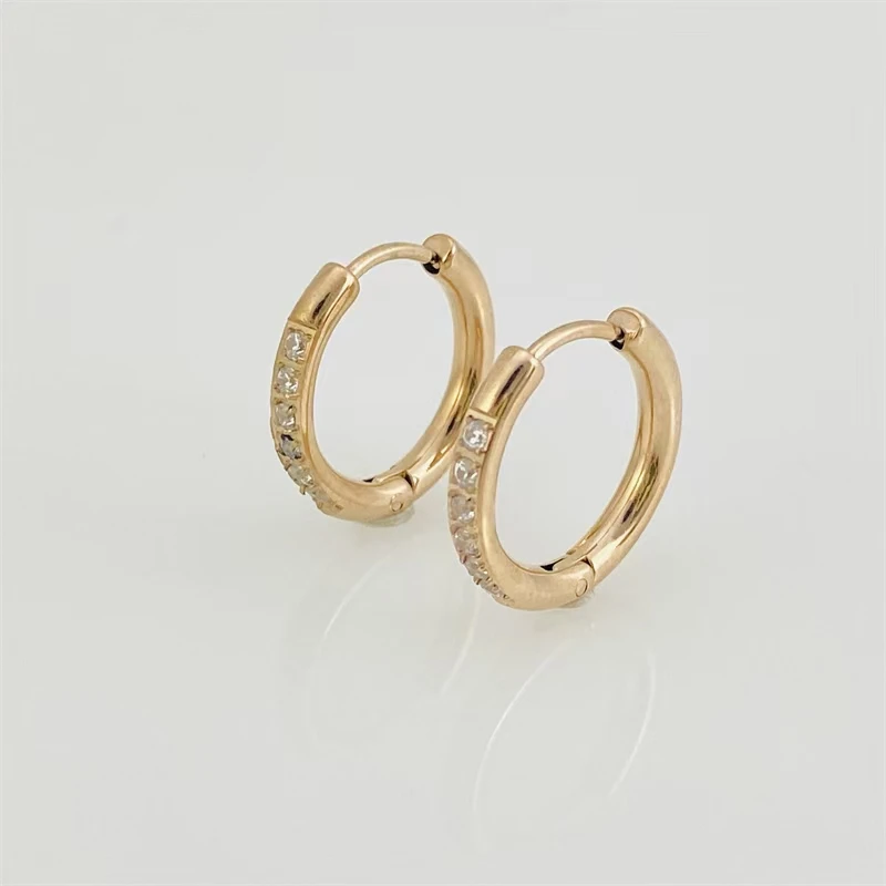 

New Fashion Women Color Rose Gold Titanium Round Circle White Crystal Charm Hoop Earring Jewelry