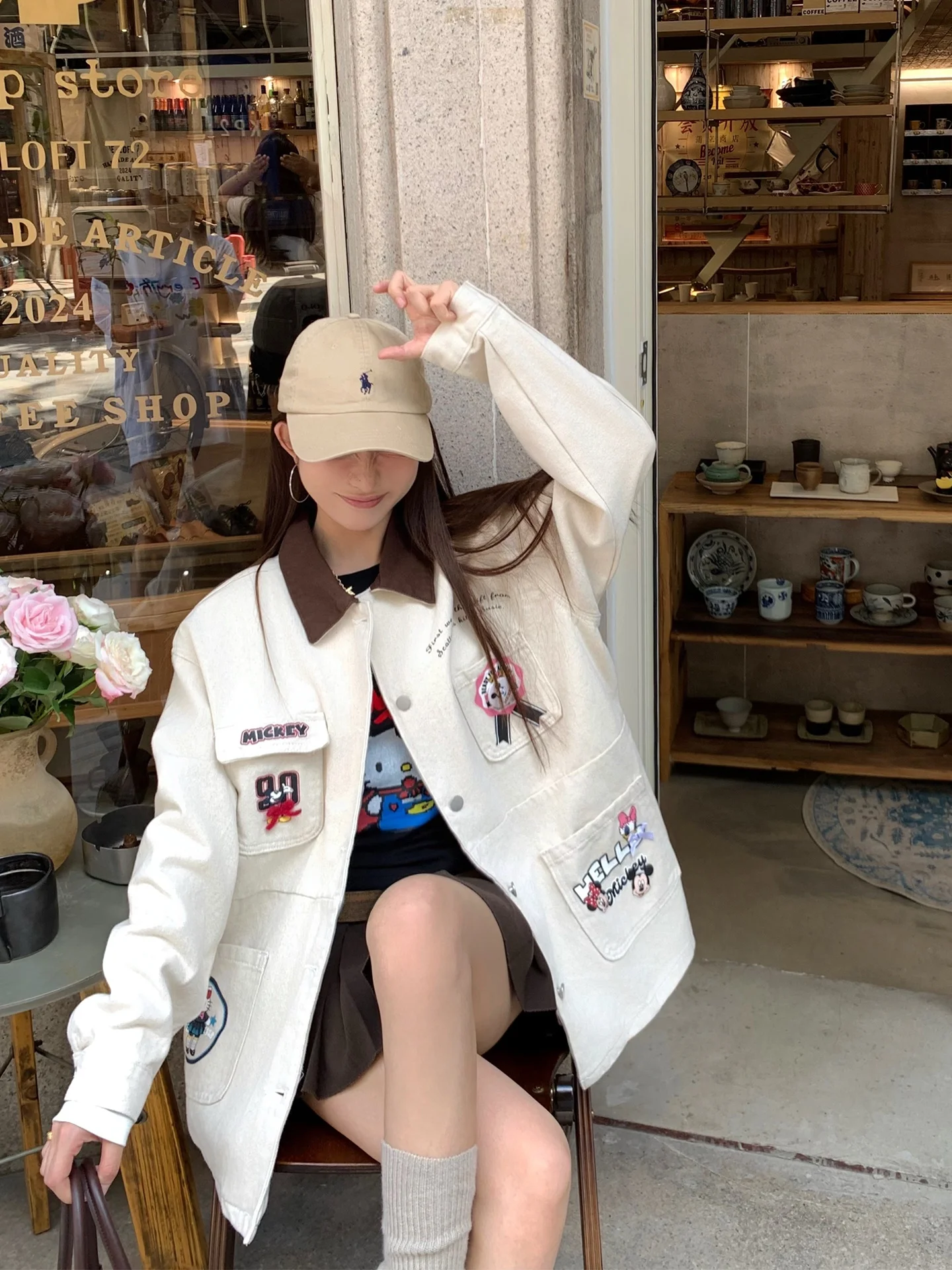 

Xuekeko Apricot Cartoon Miey Print Lapel Workwear Jaet Women Loose Design Sense Jaet Top Casual Sle Autumn Faion