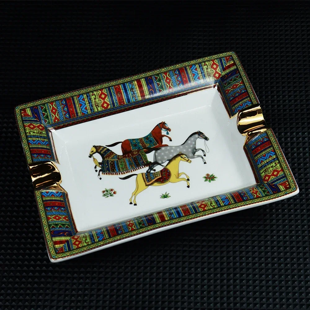 Large Ceramic Cigar Ashtray Retro Style Horse Pattens Tabacco Ash Tray Holders Luxury Desktop Decors with Gift Box Gifts for Men