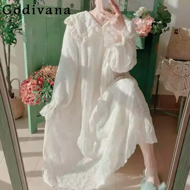 

Winter Japanese Sweet Peter Pan Collar Velvet Long Sleeve Lace Dress Loose Fairy Versatile Age-reducing White Bottoming Dresses