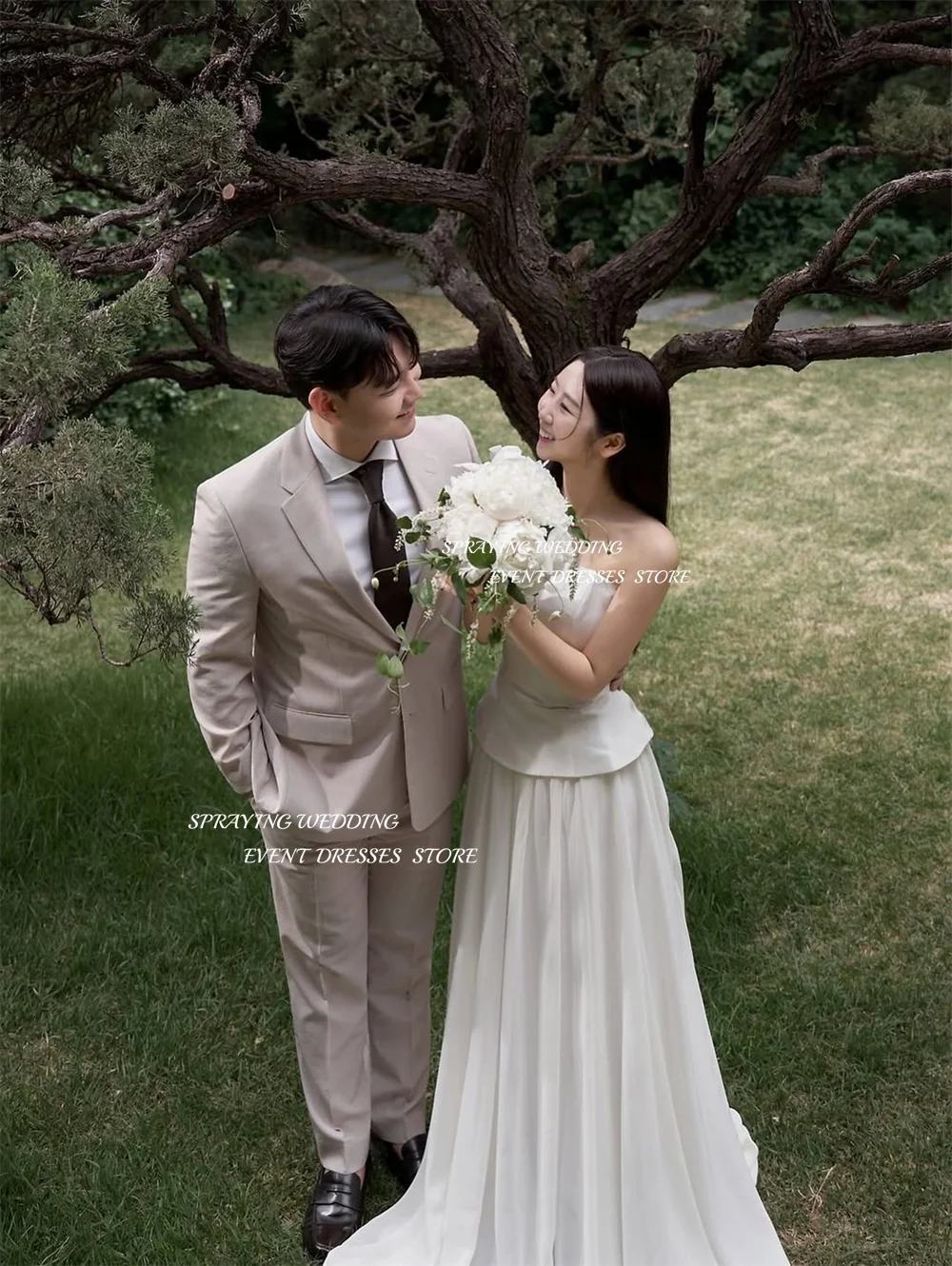 PRINCIONAMIENTO Vestidos de novia de gasa de color marfil Sesión de fotos de Corea Sin tirantes Una línea Vestidos de novia largos con gradas Corsé Personalizado Dende