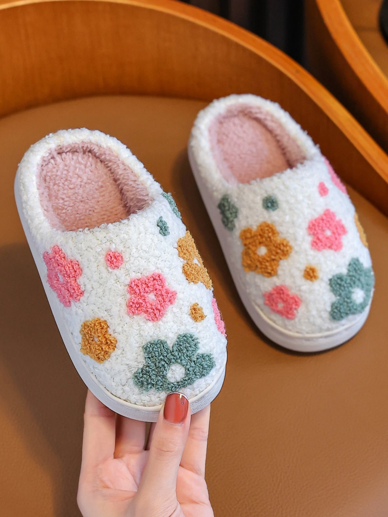 Girls Slippers Autumn Winter Bedroom Home Fur Slippers Parent-Child Style Small Medium Large Children Students Slippers
