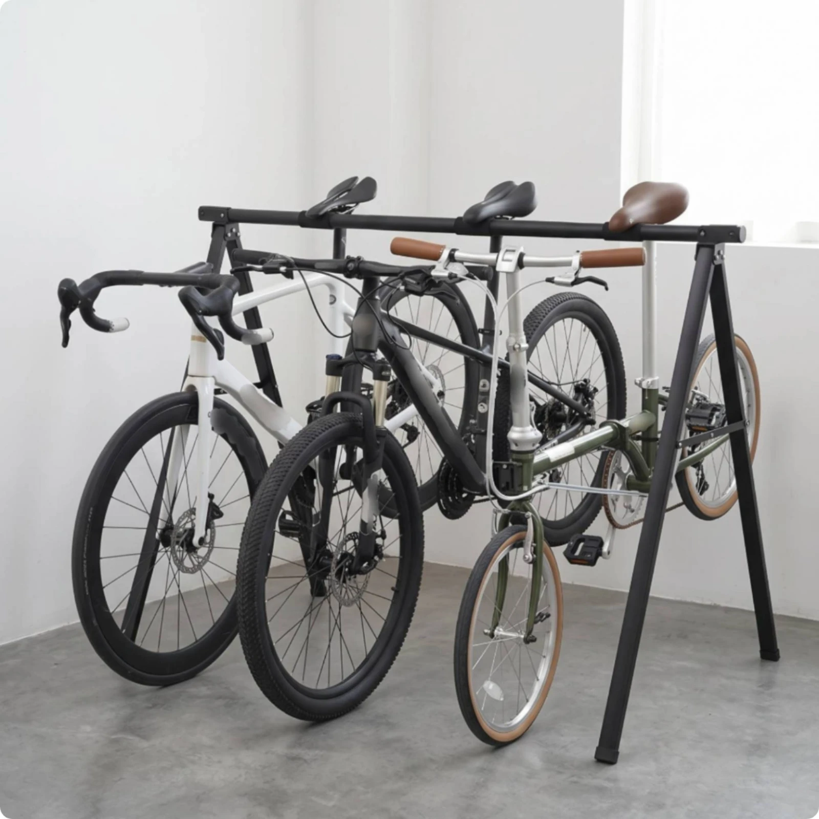 bike-stand-with-folding-frame-foldable-freestanding-bike-stand-cycle-parking-rack-space-saving-no-drilling-for-cyclists
