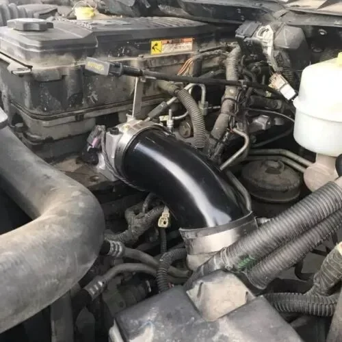 Engine Parts Turbo Air Intake Elbow Pipe For Ford Excursion E350 E450 F250 F350 Club Wagon Super Duty 6.0L Powerstroke Diesel