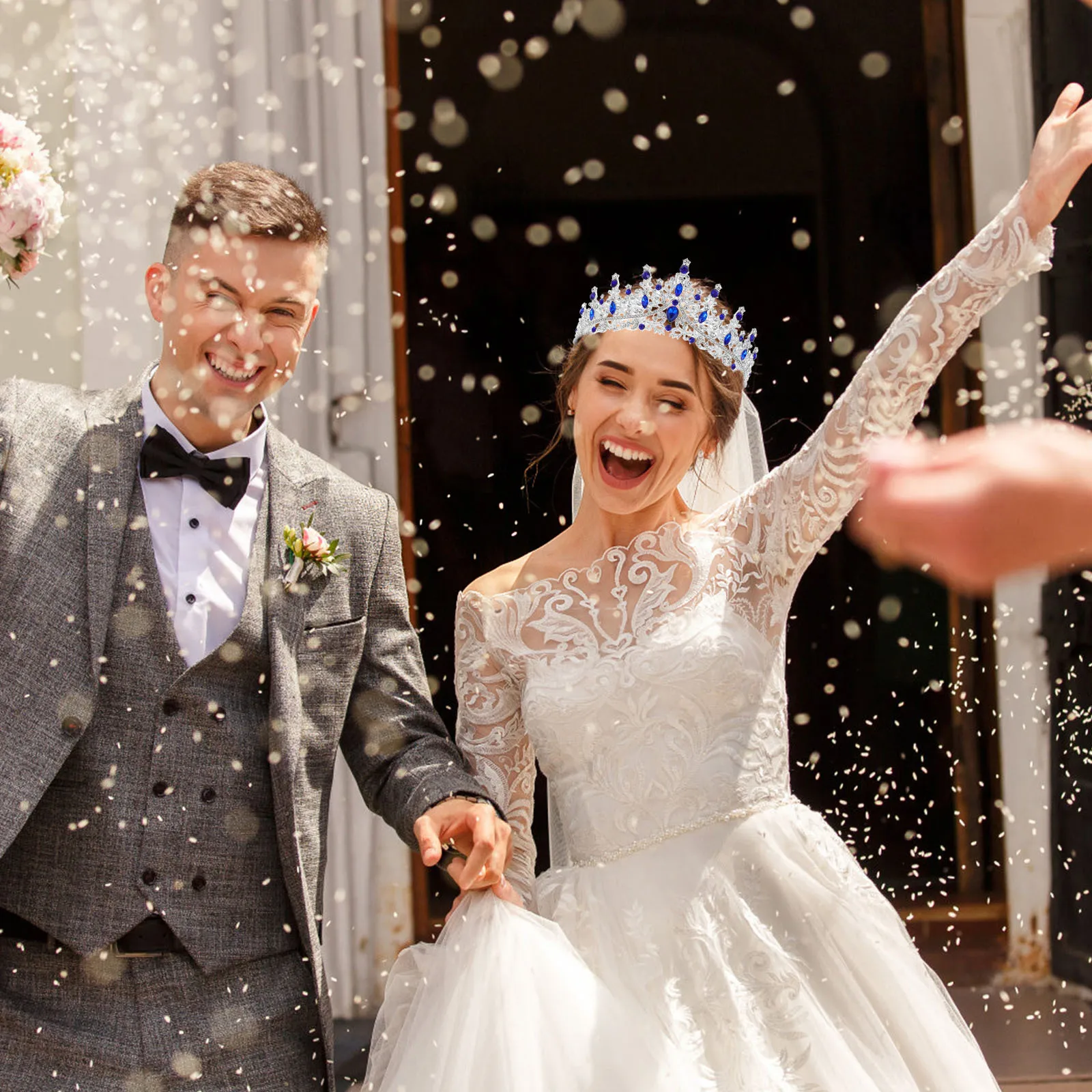 

Unique Rhinestone Crown Tiaras for Women Birthday Queen Headpiece Princess Bridal Wedding Party Baroque Style Accessories