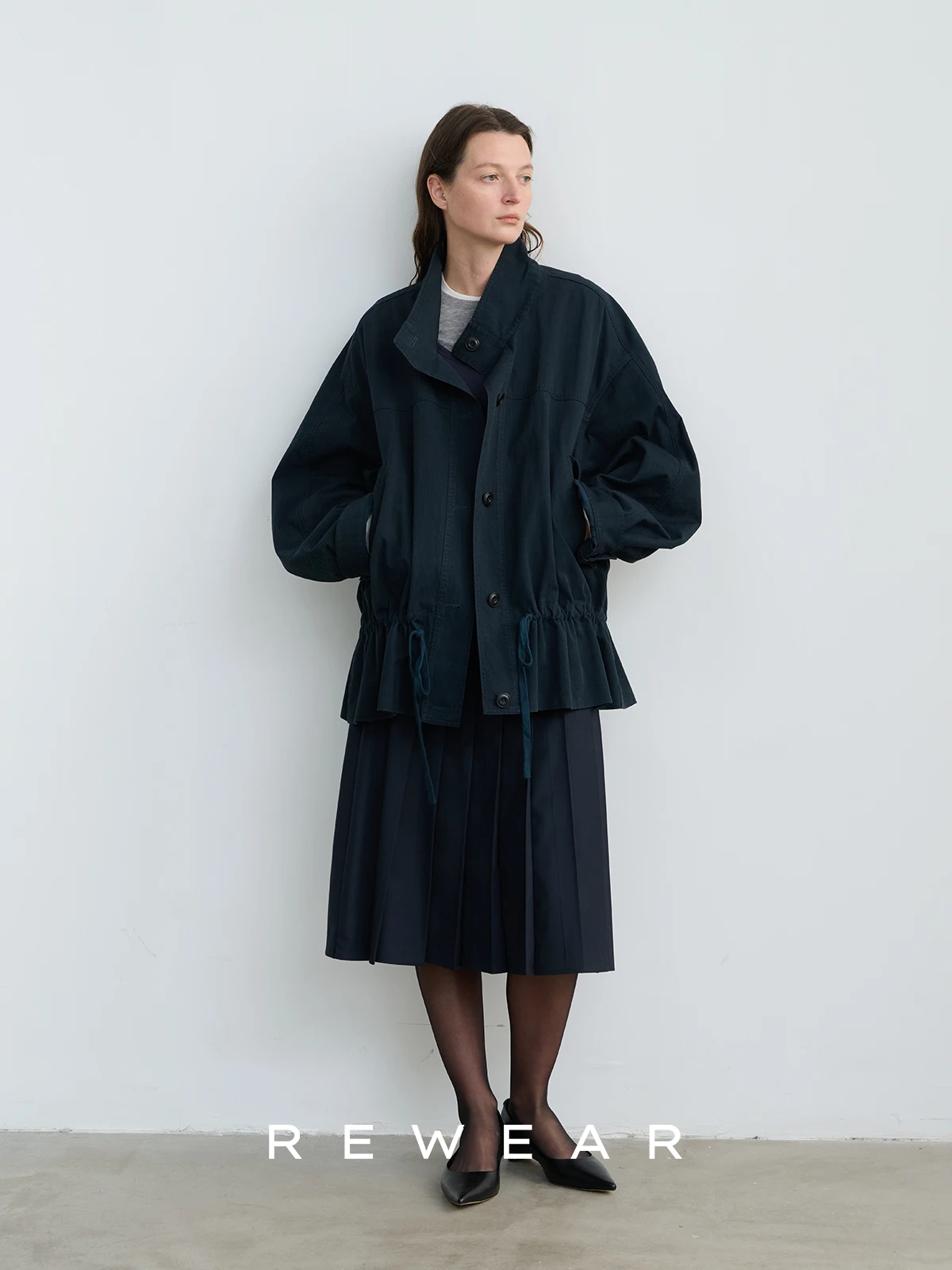 

Женская утепленная куртка REWEAR из хлопка с низкой талией, на шнурке, с длинными рукавами, на пуговицах, модель 423, для повседневной носки