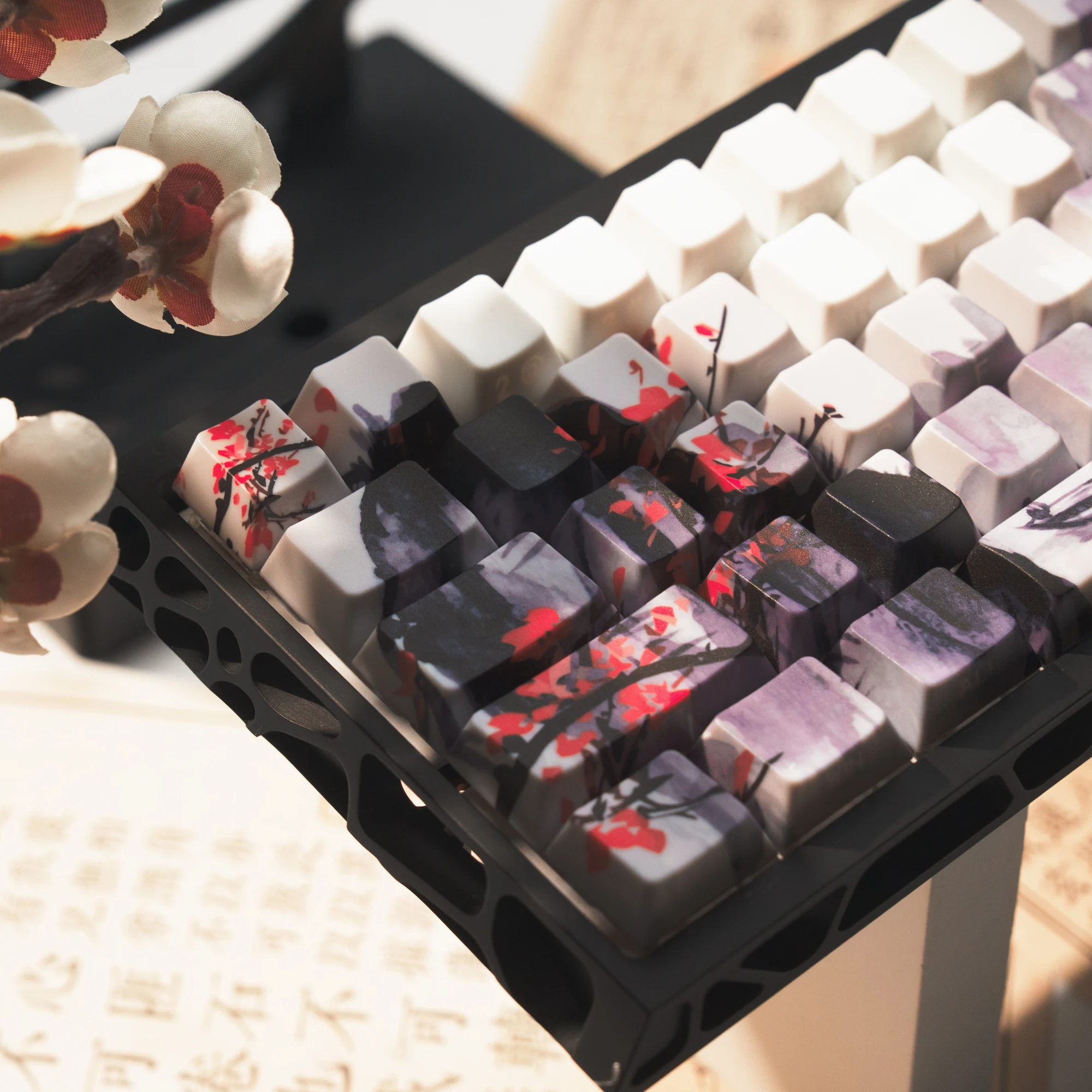 

130+ Keys Plum Side Backlit Shine Through PBT Keycap Cherry Profile Dye-Sub Key caps For Cherry MX Gamer Mechanical Keyboard