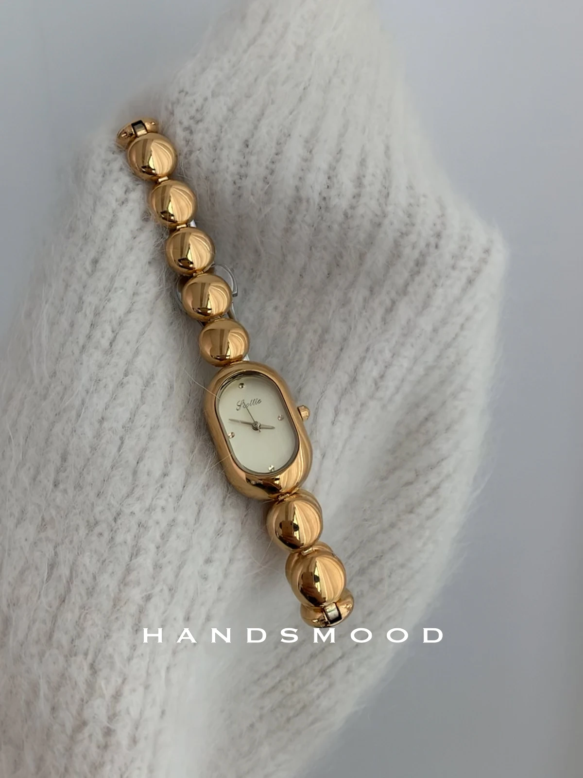 Relógio de pulso feminino elegante com pulseira elegante, design moderno e individualista, sofisticado e moderno relógio de quartzo.