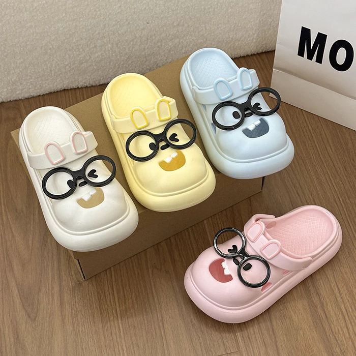 Cute women's bun head clogs 2026 new summer slip-on slippers, anti-slip and shockproof