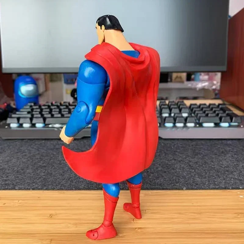 New Arrival Dc 16cm Macfarlane Figure Model Animation Adventure Superman Action Figure Pvc Desktop Decoration Toys Birthday Gift