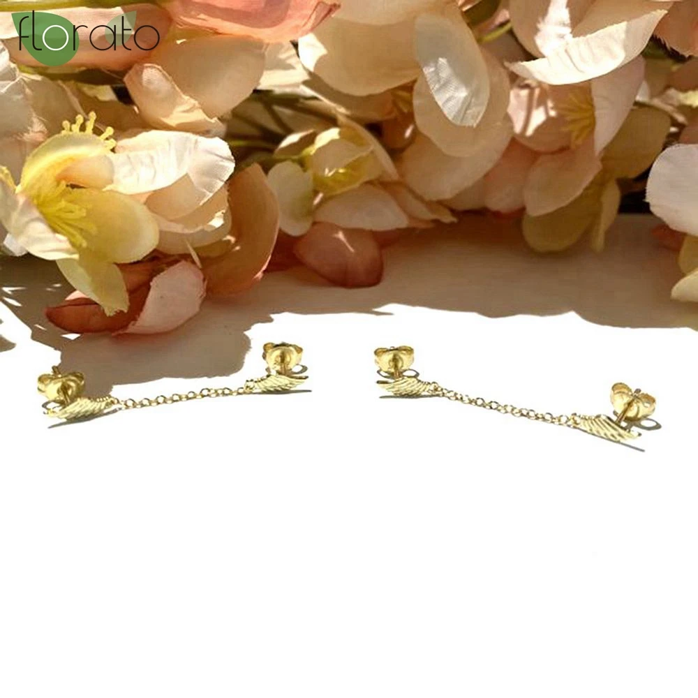 女性用ペンダント付きダブルイヤーイヤリング,ゴールドカラー,エンジェルスイング,ピアスジュエリー,ファッショナブルなギフト,新しいコレクション2024