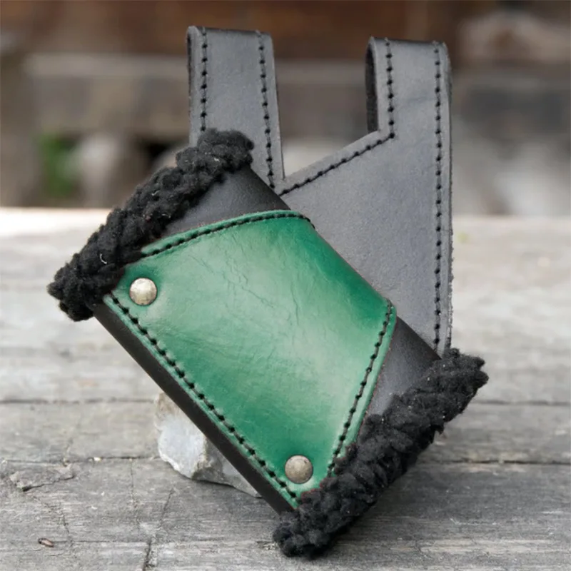 중세 북유럽 바이킹 해적 기사 검 칼집 칼집 홀더 PU 가죽 모피 홀스터 벨트 개구리 코스프레 의상 액세서리