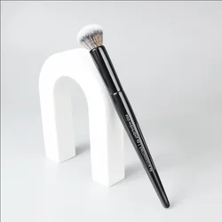 Pro Highlight Makeup Brush #90 - Round Soft Synthetic Hair Powder Blush Highlighting Cosmetic Brush