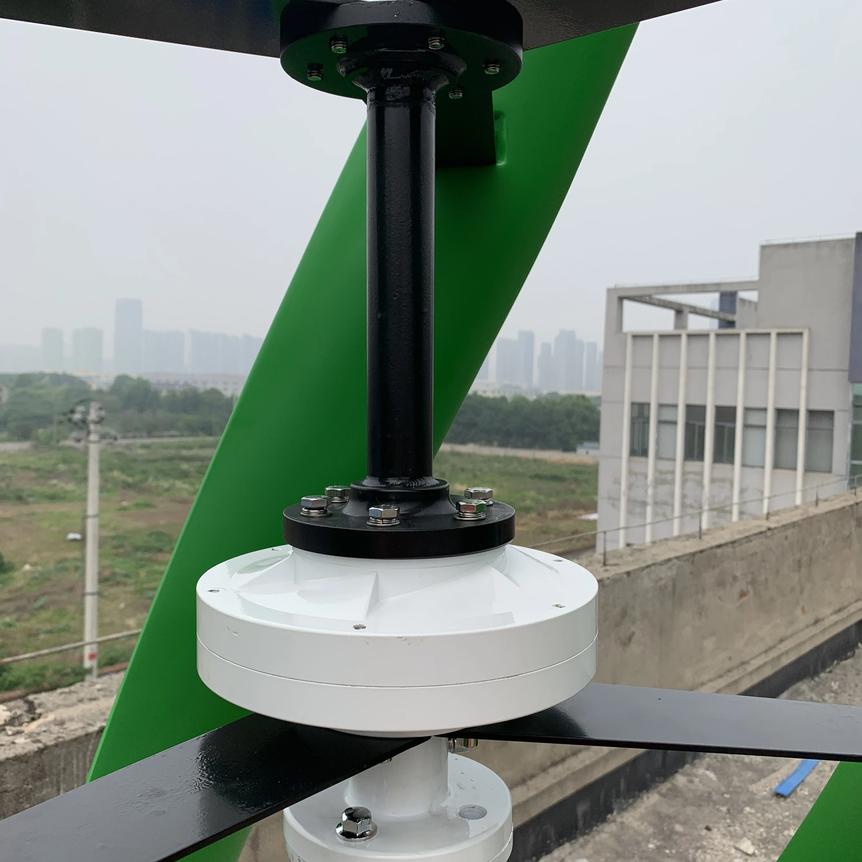 

Alternative Free Energy Vertical Axis Residential Wind Turbine Generator 10KW 20KW 24V 48V Windmills For Home Farm Street Use