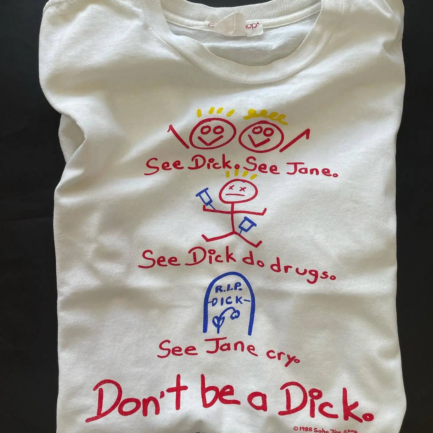 Hand-Drawn Graffiti Style Creative Loose Fit Short Sleeve T-Shirt Versatile Campus Fashion Casual Breathable Cotton Tee