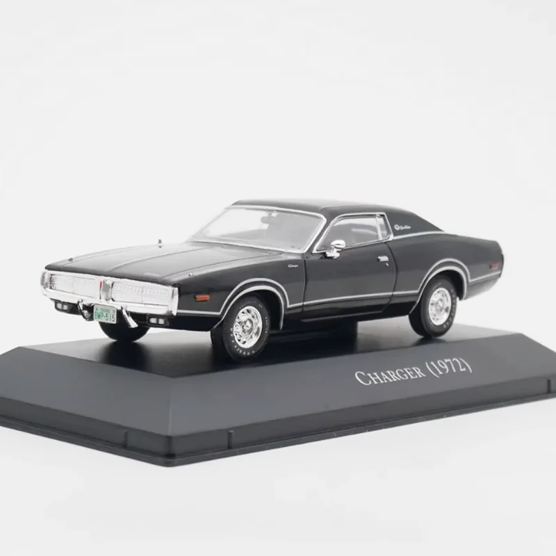 

Коллекционная модель автомобиля IXO Diecast 1:43, классический автомобиль CHARGER 1972 года, имитационная игрушка, статическая фигурка