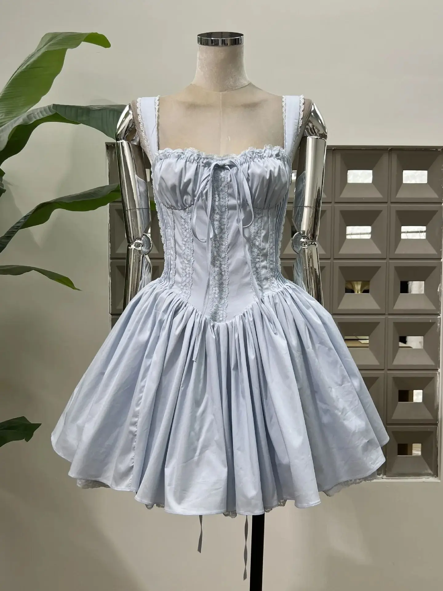 

Summer New Style Mini Dress Elegant Lace Patch Tight Fitting A Line Party Women's Sleeveless Square Neck Celebrity Event Dresses