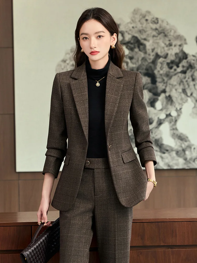 

Темно-коричневый женский костюм в клетку для весны и осени, модный деловой наряд в ретро-стиле, элегантный комплект из двух предметов.