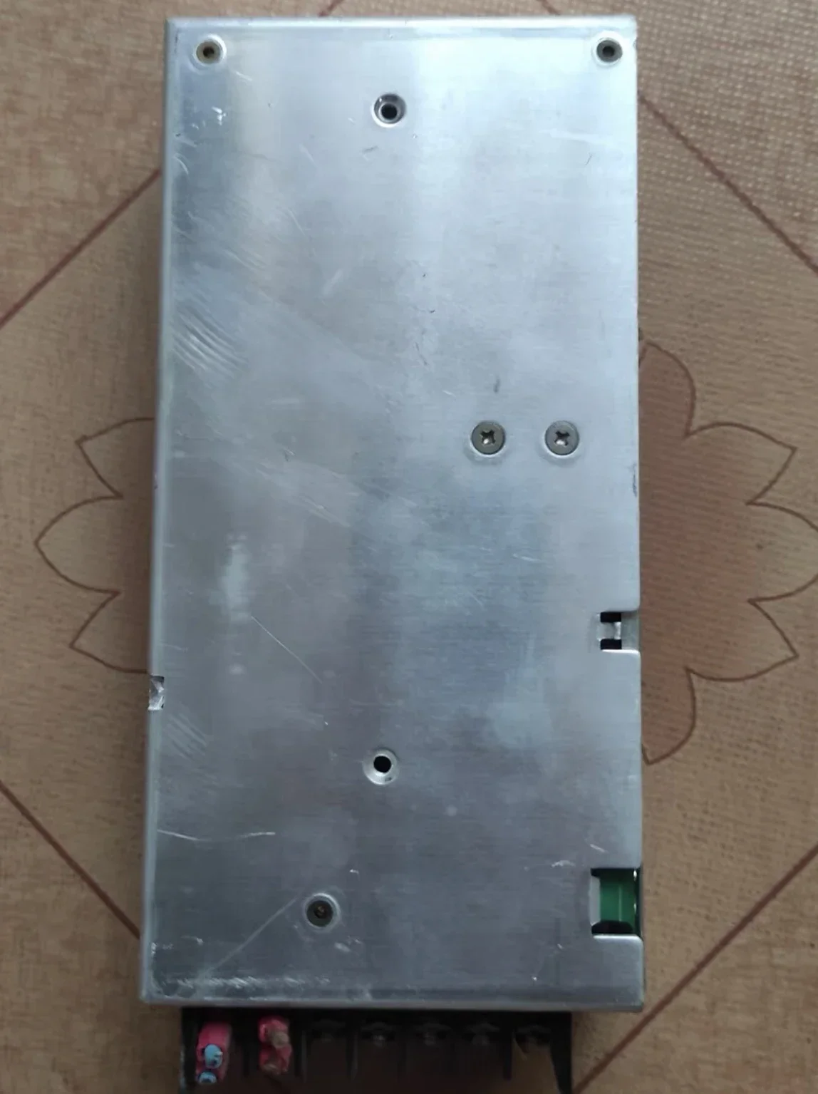 Second-hand switching power supply P100-12